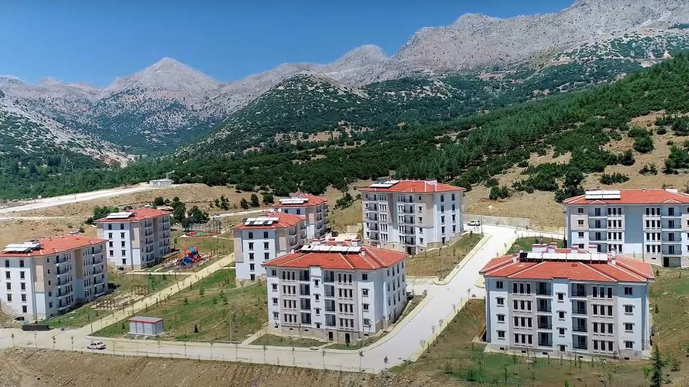 Burdur Ağlasun’da 133 Yeni Sosyal Konut Teslime Hazır!