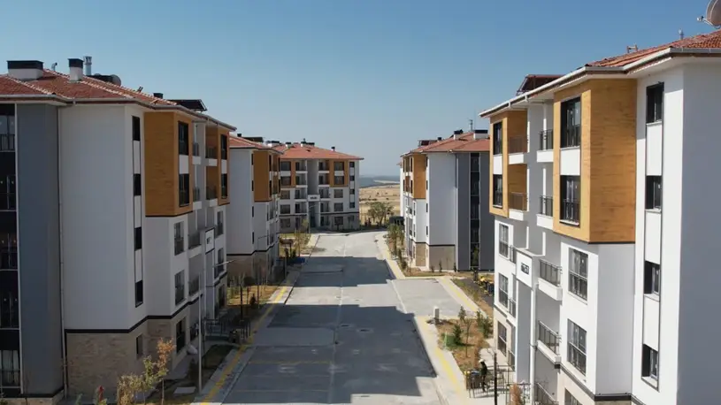 Uşak Ulubey’de TOKİ’den 118 Sosyal Konut Teslim Ediliyor