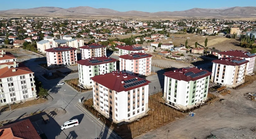 Kayseri Tomarza’da 178 Sosyal Konut Hak Sahiplerine Teslim Ediliyor