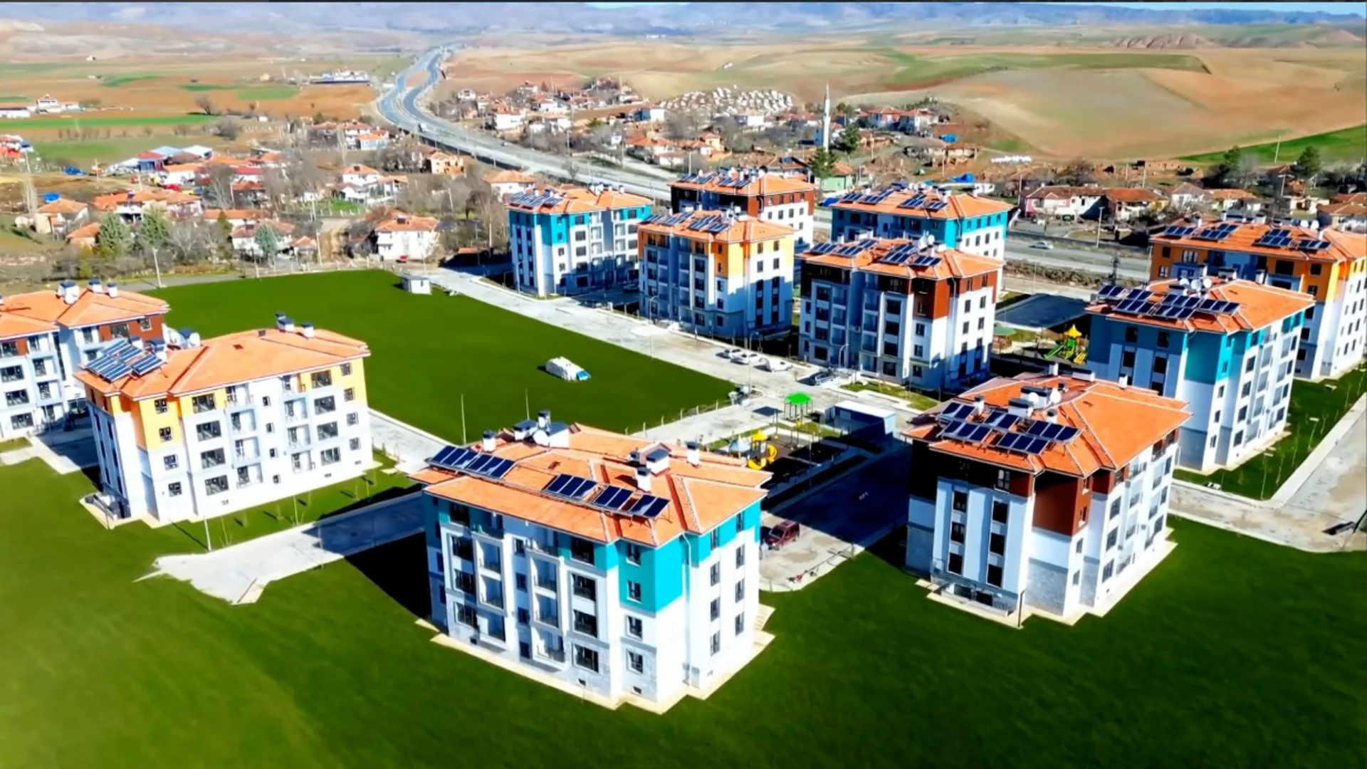 Kırıkkale Delice’de 135 TOKİ Konutu Teslim