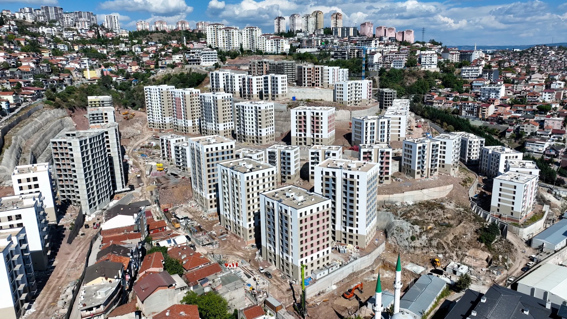 Kocaeli İzmit Cedit Dönüşüm Tamamlanıyor