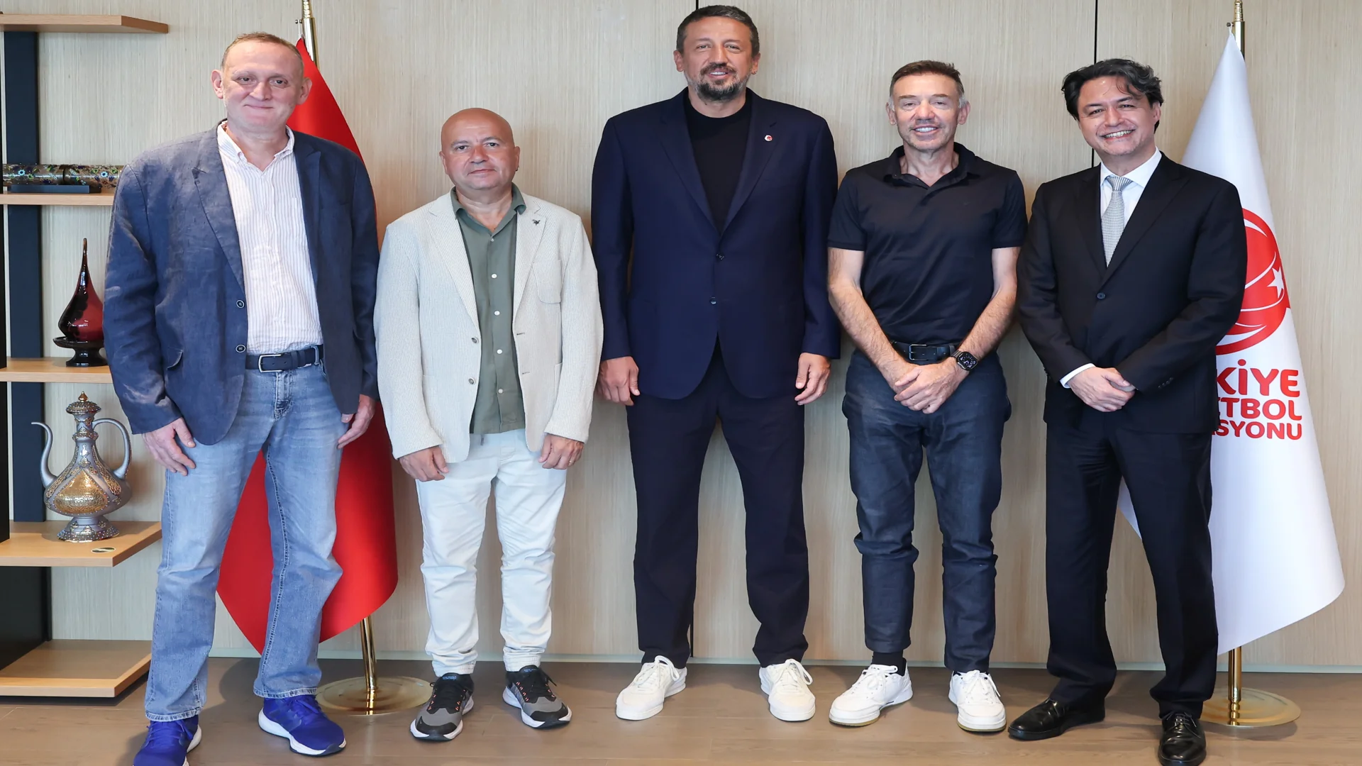 “Koray GYO’dan Türk Basketboluna Destek Ziyareti”
