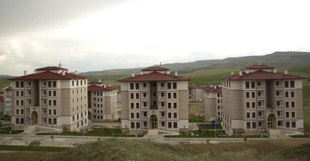 Sivas Merkez’de 452 Sosyal Konut Teslimi Başladı