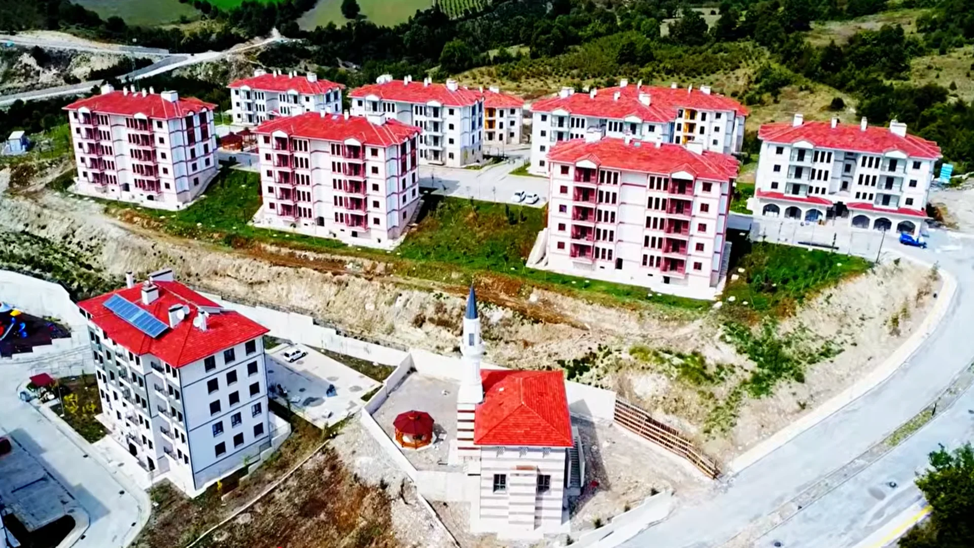 Bartın Merkez’de 158 Sosyal Konut Hak Sahiplerine Teslim